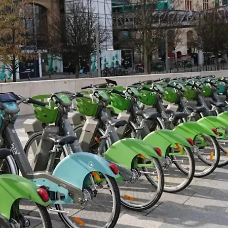 Paris Serenity Bedroom Female Guest Only 民宿 库尔布瓦