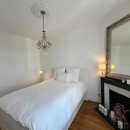 民宿 Paris Serenity Bedroom Female Guest Only